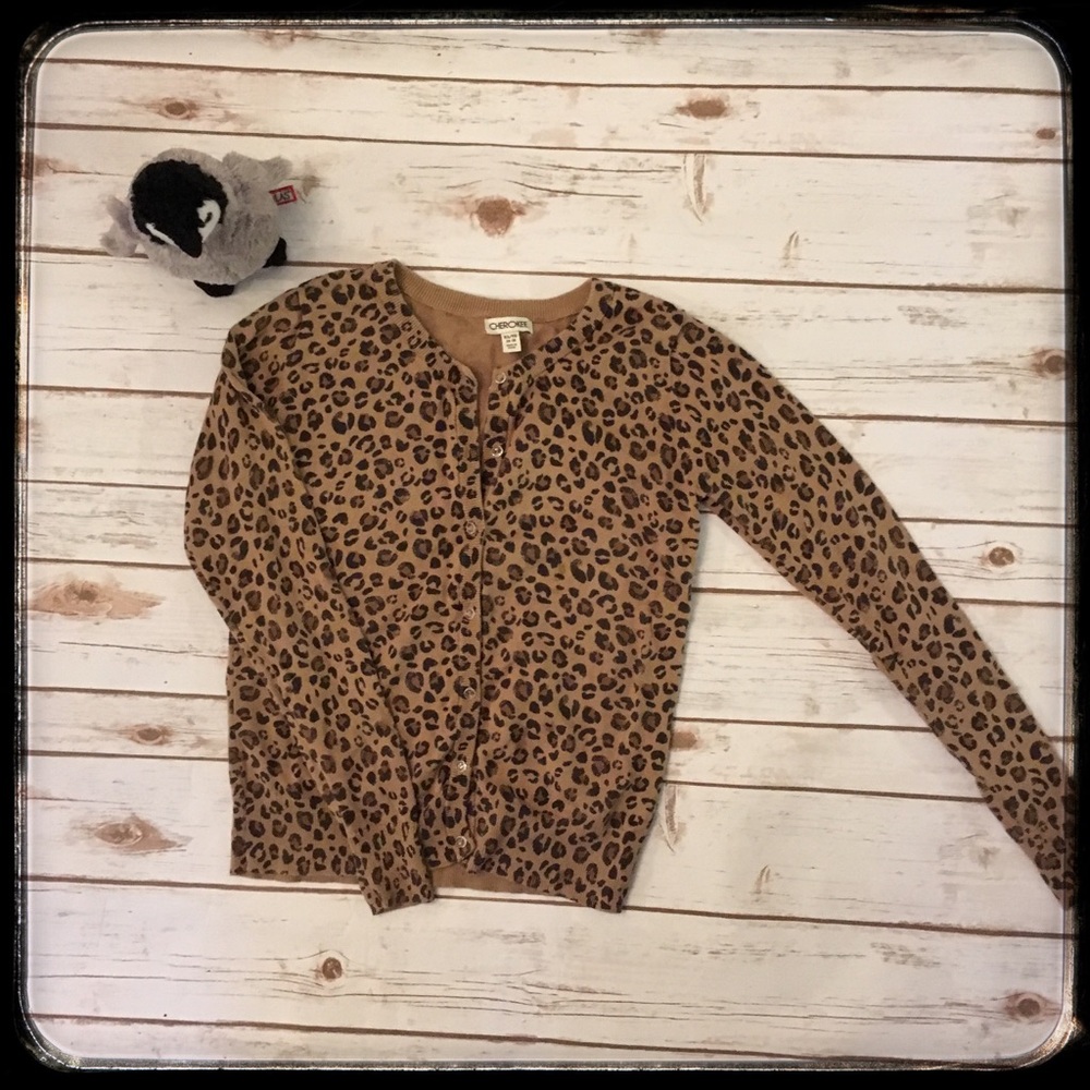🦋 EUC Girls Button Down Sweater